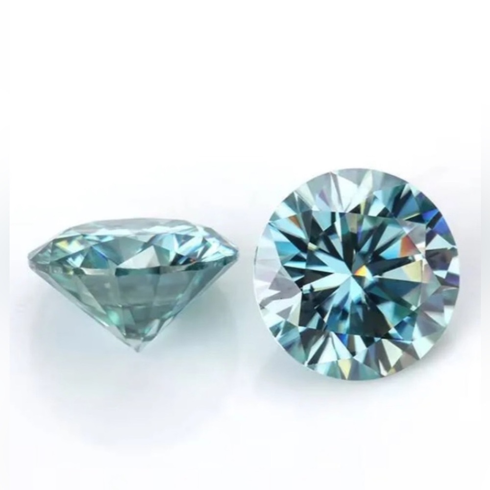 NWT One Ice blue Moissanite Real Gemstone Ict 6.5mm VVS1 Quality D color loose